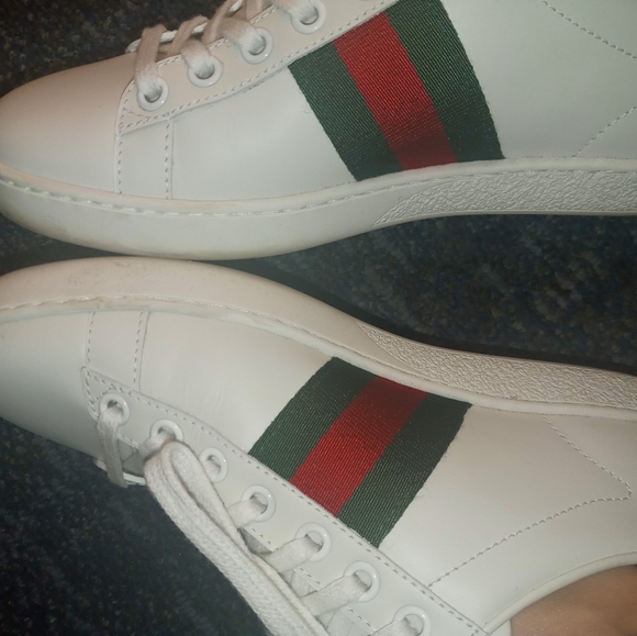 SOLD! Gucci Ace Bee Sneakers 34.5 - Picture 6 of 14
